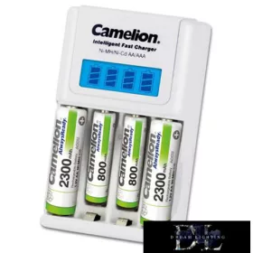   CAMELION Universal-Batterieladegerät AA/AAA (inklusive 2 AA/2300mAh und 2 AAA/800mAh Batterien)